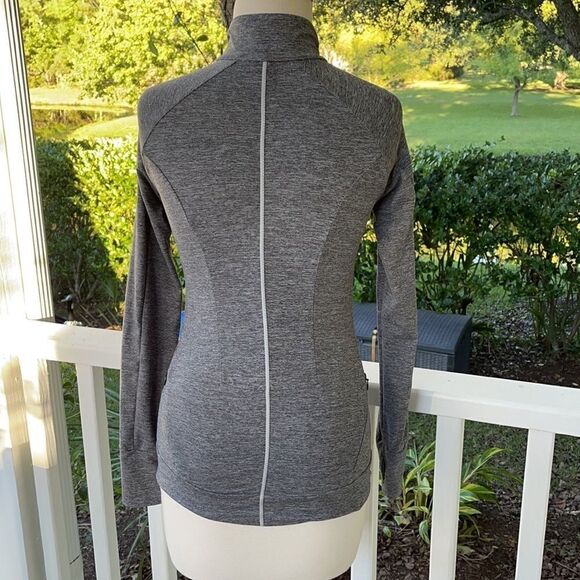 Specialized Techwick Essence 1/4 Zip Pullover - Picture 3 of 7